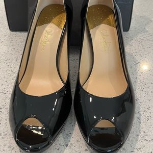 COLE HAAN OPEN TOE HEELS. NIKE AIR TECHNOLOGY! Size 8